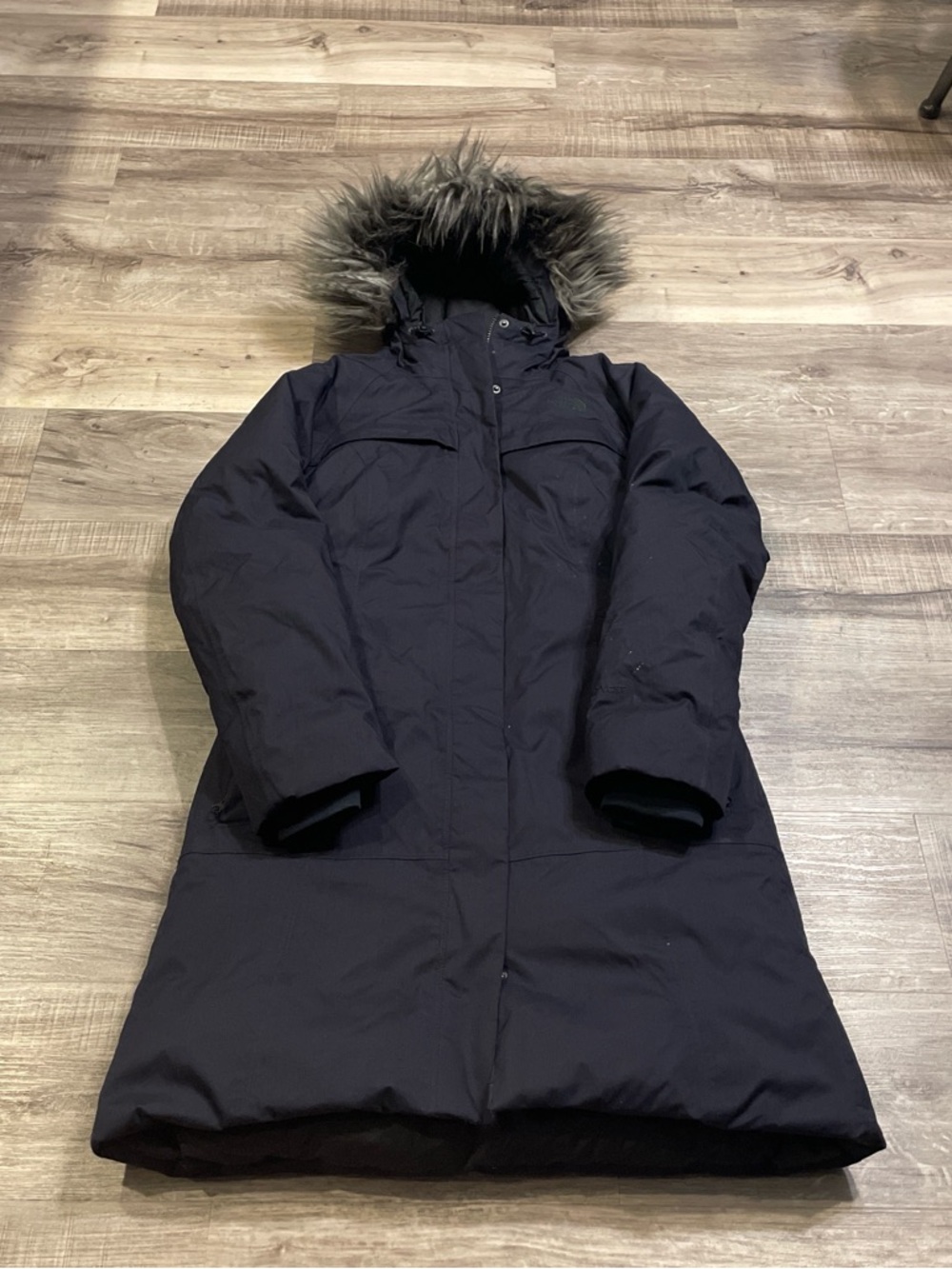 Dark blue north face fur hood parka jacket
